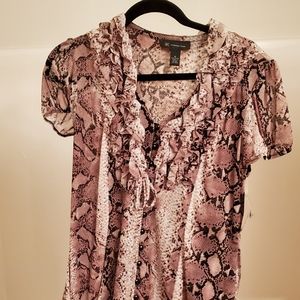 Snakeskin ruffle inc top xl sheer nwt